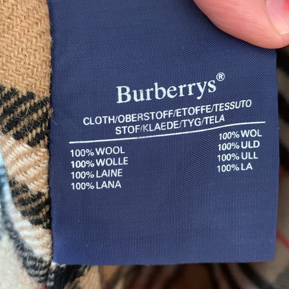 Burberrys Original Vintage Trench Coat Red SIZE 10 tall extra-long - Picture 12 of 13